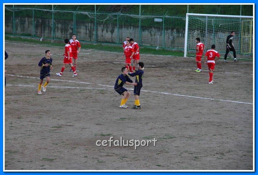 121128 coll_jun 103_tn.jpg